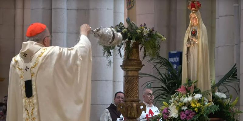 El arzobispo pide ser «más marianos», esto es, «más hijos de Dios y más hermanos de todos los hombres»