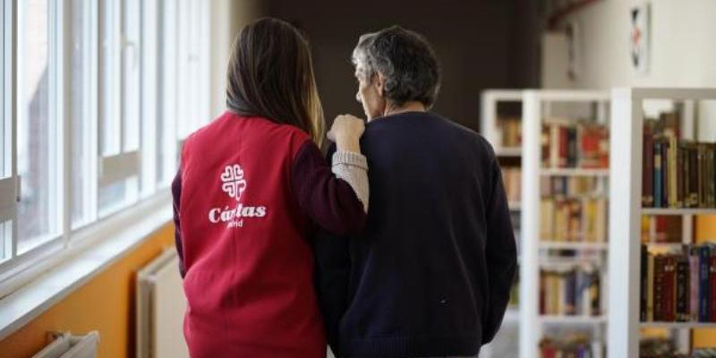 Cáritas Diocesana de Madrid invita a los nuevos voluntarios a participar en un curso de formación institucional