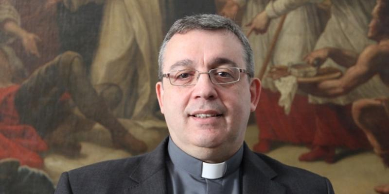 Juan Carlos Merino mantiene un encuentro con los di&aacute;conos permanentes de la Vicar&iacute;a VII