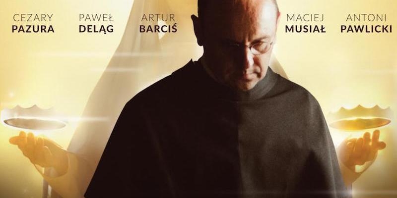 Dos coronas centra la sesi&oacute;n de cine f&oacute;rum del &Aacute;gora Europa