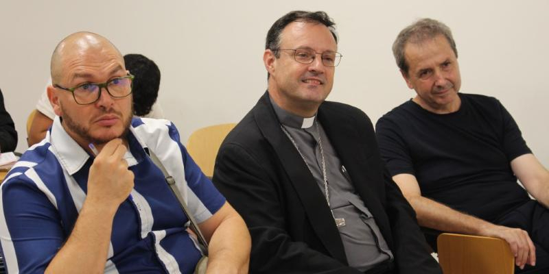 La Iglesia de Madrid explica a los nuevos catequistas que «no estáis solos y la Iglesia os sostiene»