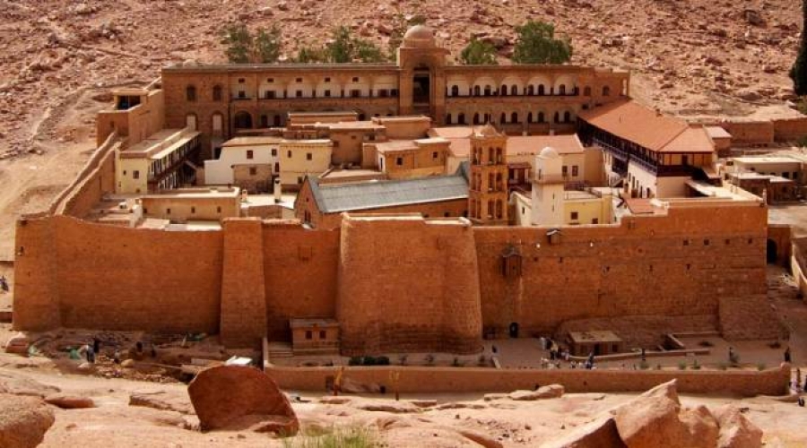 Estado Isl&aacute;mico ataca puesto de control cercano a monasterio en Egipto