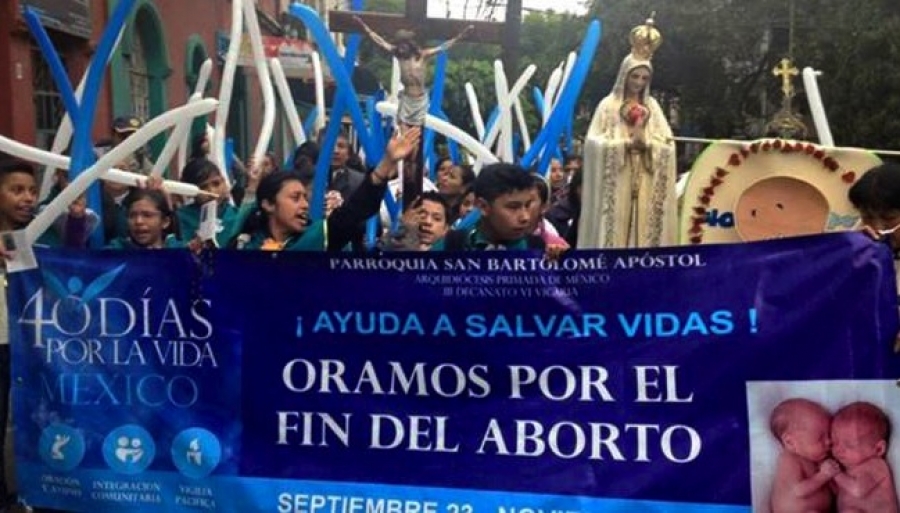 M&eacute;xico: Mil voluntarios rezaron 40 d&iacute;as ante cl&iacute;nicas de aborto