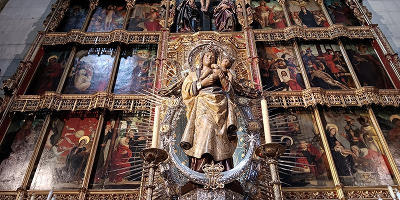 Visita del Papa Le&oacute;n XIV a la catedral de la Almudena: la historia de la Virgen y su camar&iacute;n