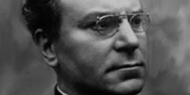 Extensi&oacute;n Universitaria de la UESD analiza 'La antropolog&iacute;a del gesto de Marcel Jousse: nuevas investigaciones sobre la oralidad'