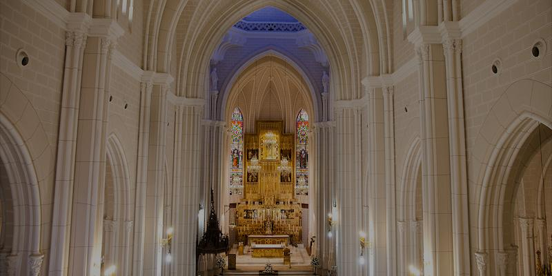 Monseñor Mario Iceta reflexiona sobre la pospandemia en la última ponencia del Foro San Juan Pablo II de este curso pastoral