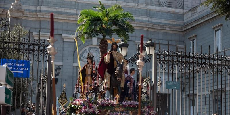 Carlos Malarría Urbano, hermano mayor de la Borriquita: «Este sábado damos los últimos retoques»