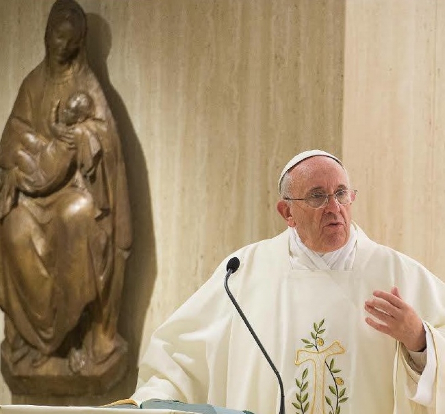 Francisco en Santa Marta: &laquo;Dios nos ama sin medida y sale a buscarnos&raquo;