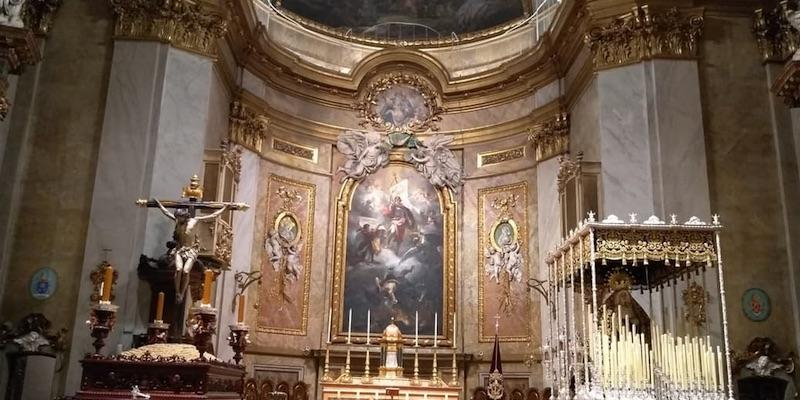 La Hermandad de los Estudiantes presenta a sus titulares en la bas&iacute;lica de San Miguel para su veneraci&oacute;n