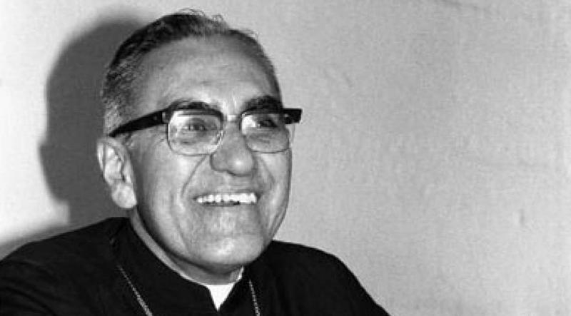 San Francisco Javier y San Luis Gonzaga acoge la exposición &#039;Monseñor Romero: un hombre de Dios y del pueblo&#039;