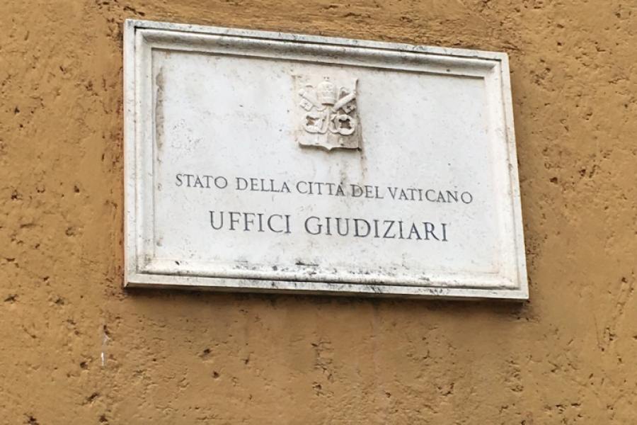 Los cardenales Parolin y Santos Abril no testificar&aacute;n en el juicio Vatileaks 2