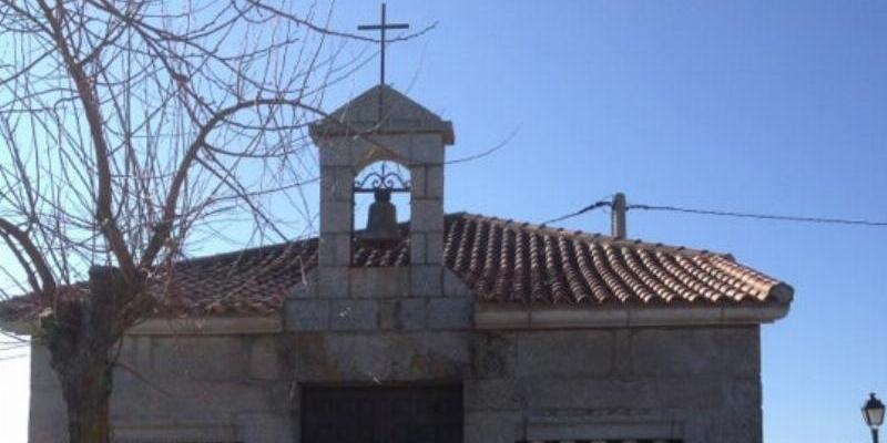 La ermita del Sant&iacute;simo Cristo de la Sangre de Navalagamella acoge los &uacute;ltimos viernes de mes una Eucarist&iacute;a
