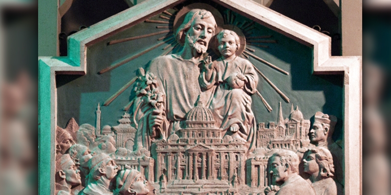 El p&aacute;rroco de Sant&iacute;simo Cristo de la Victoria imparte hoy la bendici&oacute;n con el Sant&iacute;simo desde la torre del templo