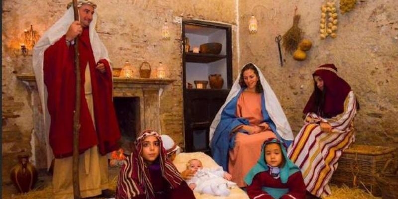 Las parroquias de San Cristóbal de los Ángeles organizan un campamento urbano en Navidad