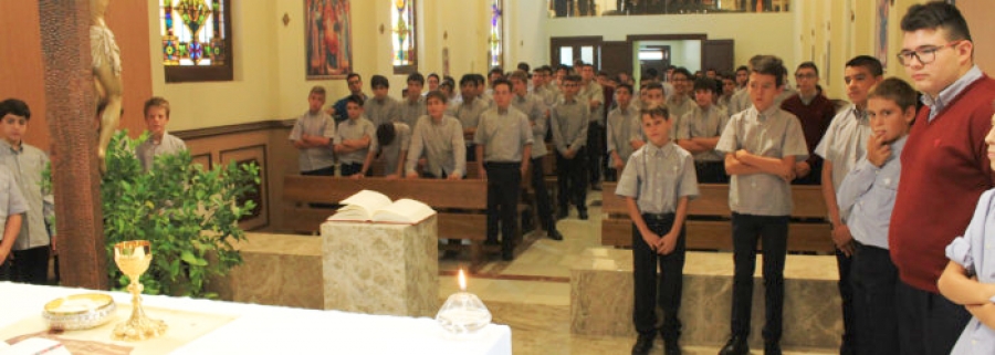 El arzobispo confirma a 15 alumnos del Seminario Menor