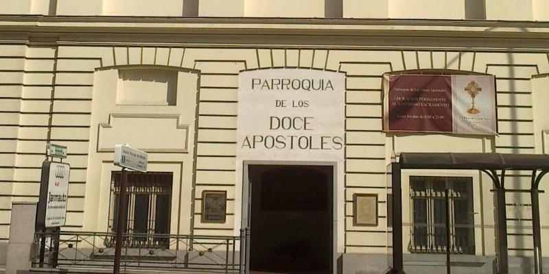 Los Doce Apóstoles celebra las bodas de oro del templo parroquial