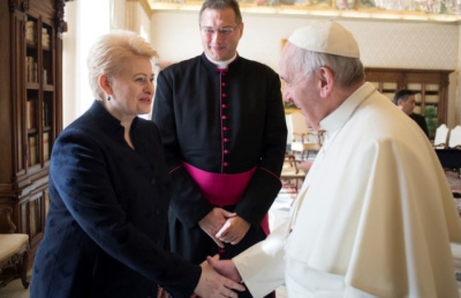 Audiencia a la presidenta de Lituania: Mayor solidaridad entre las naciones