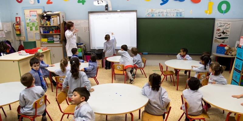 Juan Antonio Perteguer interviene en un coloquio sobre la educaci&oacute;n en el hogar en tiempo de pandemia