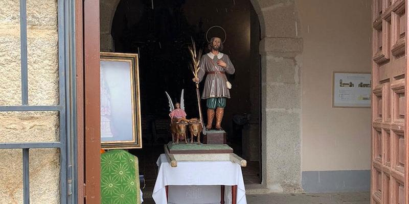 Braojos de la Sierra conmemora a san Isidro Labrador con Misa solemne y procesi&oacute;n con bendici&oacute;n de los campos