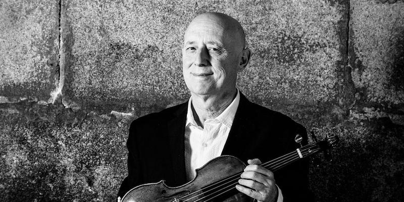 Emilio Moreno ofrece el recital 'El músico en soledad' en las iglesias de Aoslos y Navalafuente