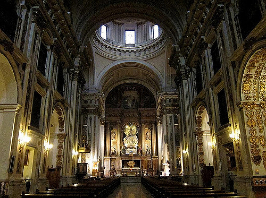 La Real Congregaci&oacute;n de San Isidro mantiene su Misa mensual en agosto