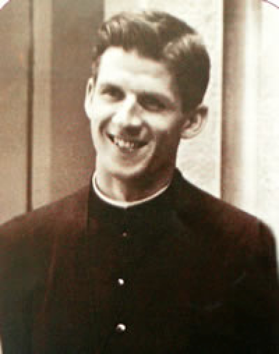 El P. Mario Borzaga declarado m&aacute;rtir con un catequista de Laos: la alegr&iacute;a de los obispos y de los j&oacute;venes