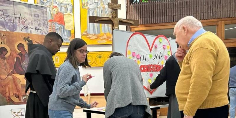 Vigilia por la Comunión en la parroquia Nuestra Señora de la Concepción