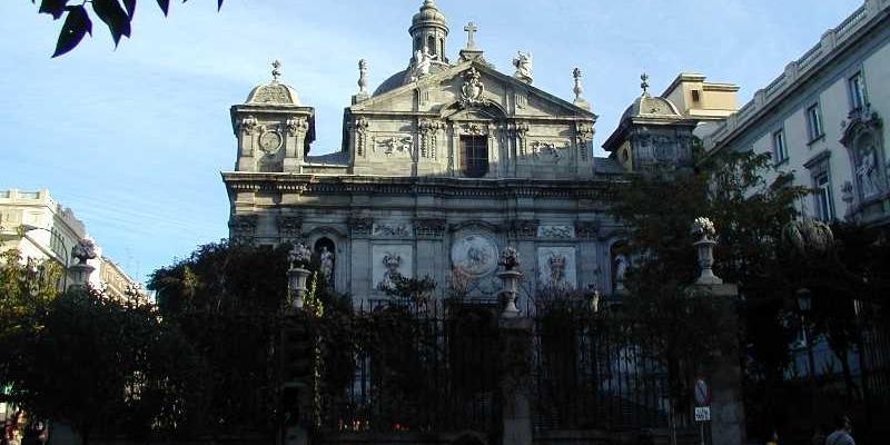 Gil Gonz&aacute;lez preside en Santa B&aacute;rbara la Misa en honor a su patrona