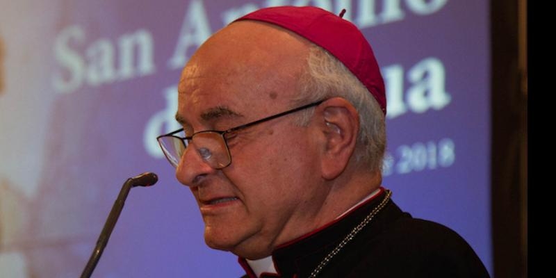 Monse&ntilde;or Vincenzo Paglia: &laquo;Morir con dignidad no significa anticipar la muerte&raquo;