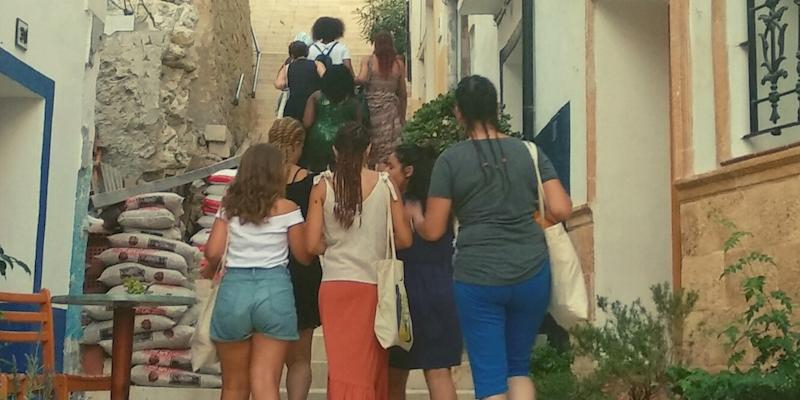 Las Hermanas Oblatas del Sant&iacute;simo Redentor invitan a los j&oacute;venes a participar en 'Caminando juntas. Navidad Oblata 20'