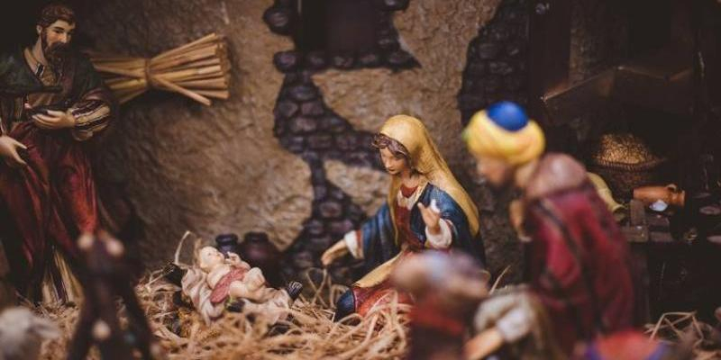 Francisco Aguilera preside en San Mart&iacute;n de Tours la Misa del Gallo organizada por ANFE