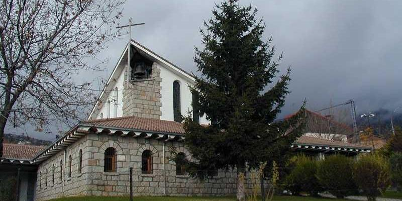 Juan Carlos Merino se re&uacute;ne con los miembros de los consejos de pastoral de Cerceda y Mataelpino