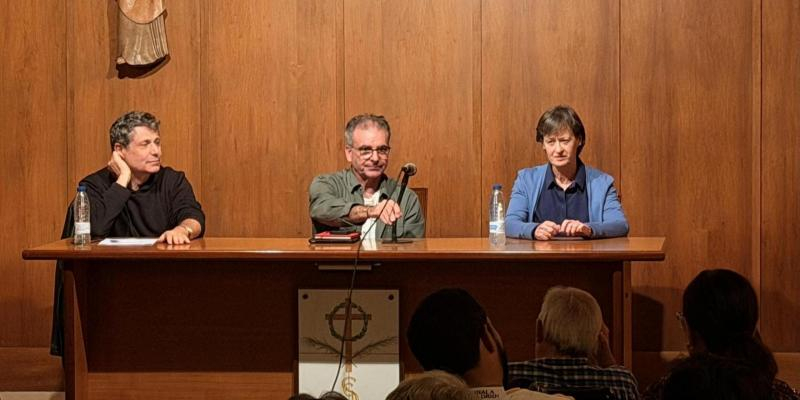 Las jornadas «Educar la mirada ante la situación de calle» proponen una respuesta cristiana ante la indiferencia y la exclusión: « La mirada de Jesús no huye: se acerca, se detiene, levanta, repara»
