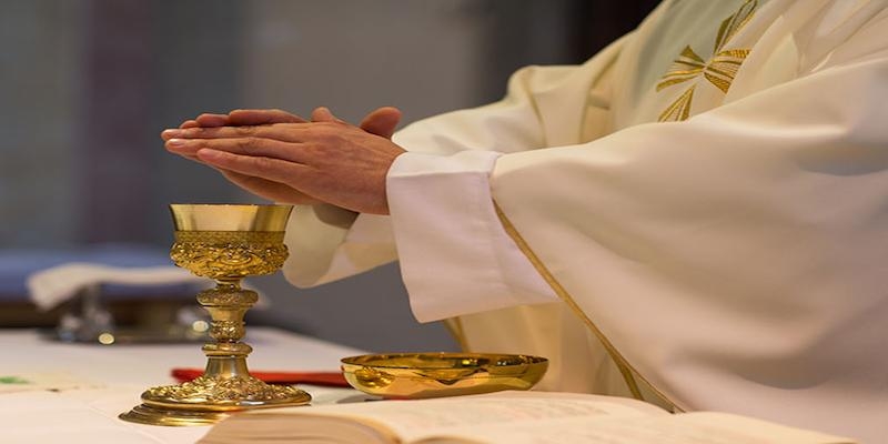 La sede de la Vicaría IV acoge una nueva sesión del taller interactivo de liturgia