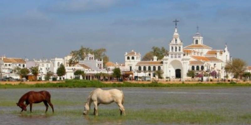 Santa Genoveva Torres Morales de Majadahonda inaugura el curso pastoral con una peregrinaci&oacute;n de j&oacute;venes al Roc&iacute;o