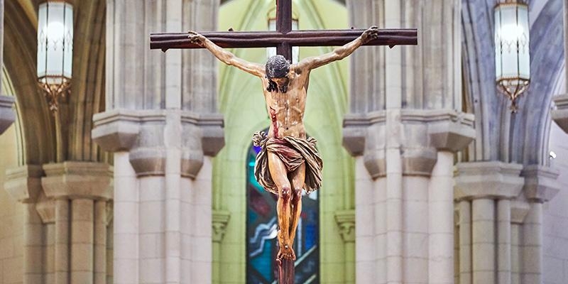 El nuncio apost&oacute;lico preside en la catedral de la Almudena la Eucarist&iacute;a en la solemnidad de los santos Pedro y Pablo