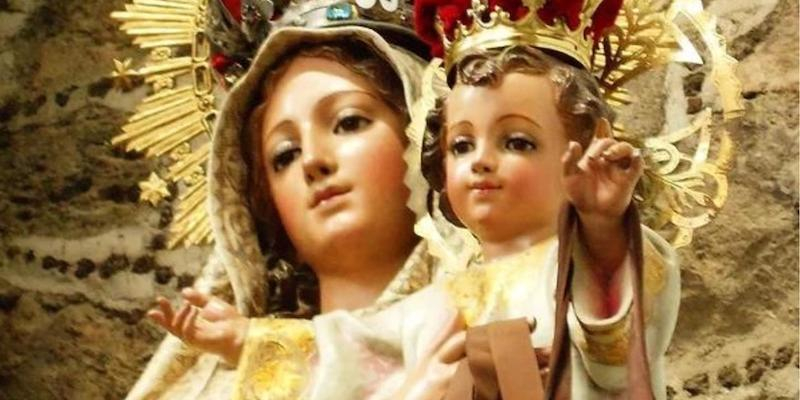 Encarnaci&oacute;n del Se&ntilde;or organiza una Misa con imposici&oacute;n de escapularios en la festividad de Nuestra Se&ntilde;ora del Carmen