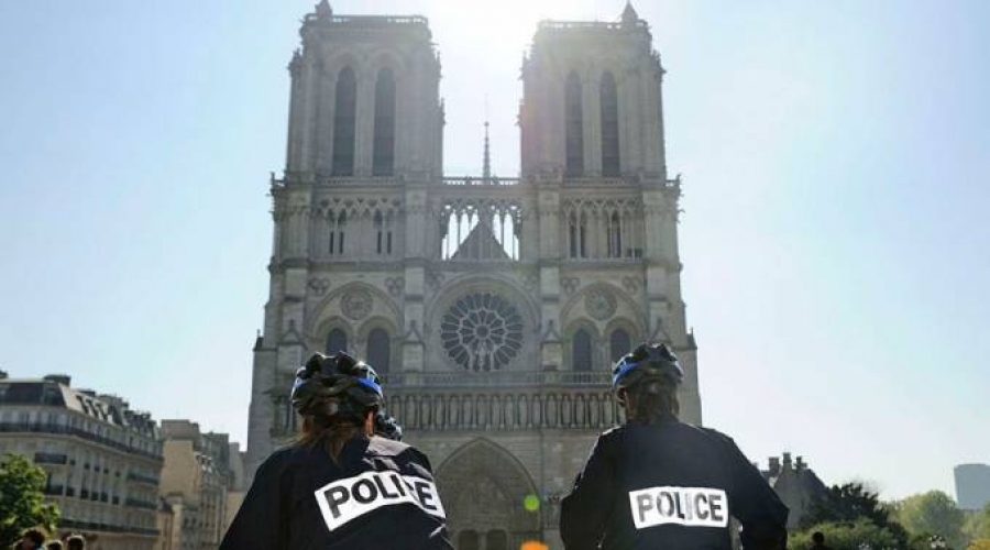 Navidad en Francia: Refuerzan seguridad en iglesias para prevenir ataques