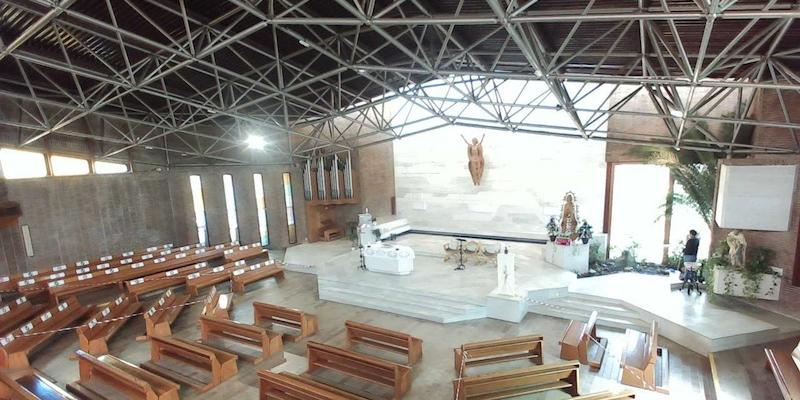 Juan Carlos Merino administra este s&aacute;bado el sacramento de la Confirmaci&oacute;n en Santa Mar&iacute;a de la Merced de Las Rozas