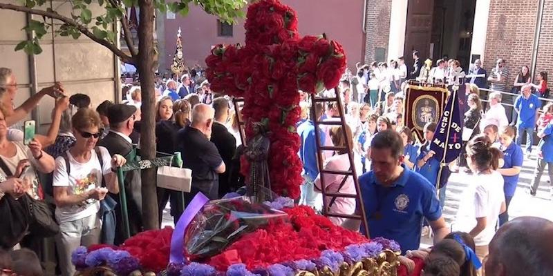 La Hermandad de Jes&uacute;s El Pobre convoca la XII edici&oacute;n de su Cruz de Mayo