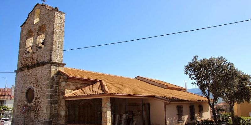 El vicario episcopal de la I presenta al nuevo p&aacute;rroco de Mangir&oacute;n, Navas de Buitrago y Cinco Villas