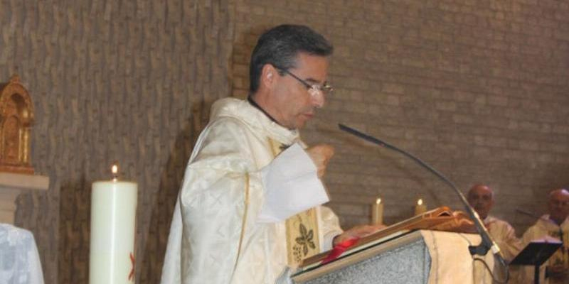 Juan &Aacute;lvarez se despide de Nuestra Se&ntilde;ora de la Merced de Moratalaz dirigiendo un retiro espiritual
