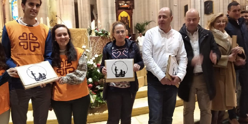 Imagen de algunos voluntarios de la IX edici&oacute;n de Nadie Sin Cenar