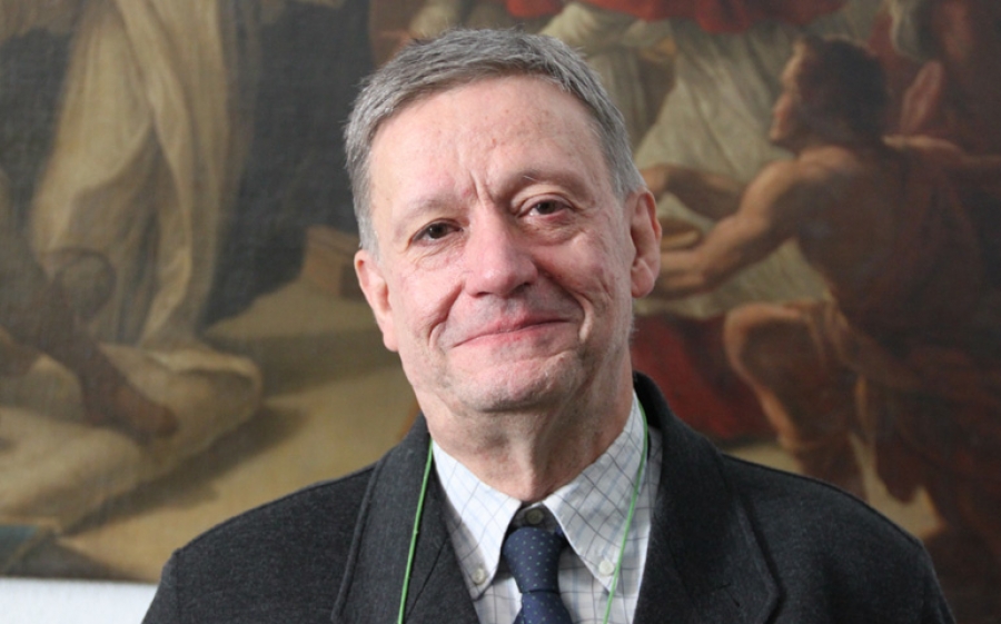 Conferencia de Jos&eacute; Luis Segovia sobre la Bula de la misericordia en la catedral de la Almudena