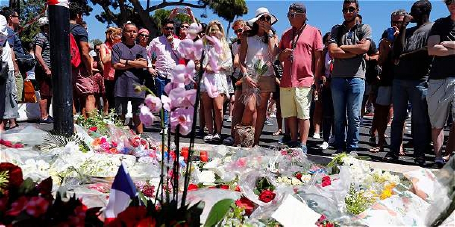 El Santo Padre reza por las v&iacute;ctimas de la tragedia de Niza