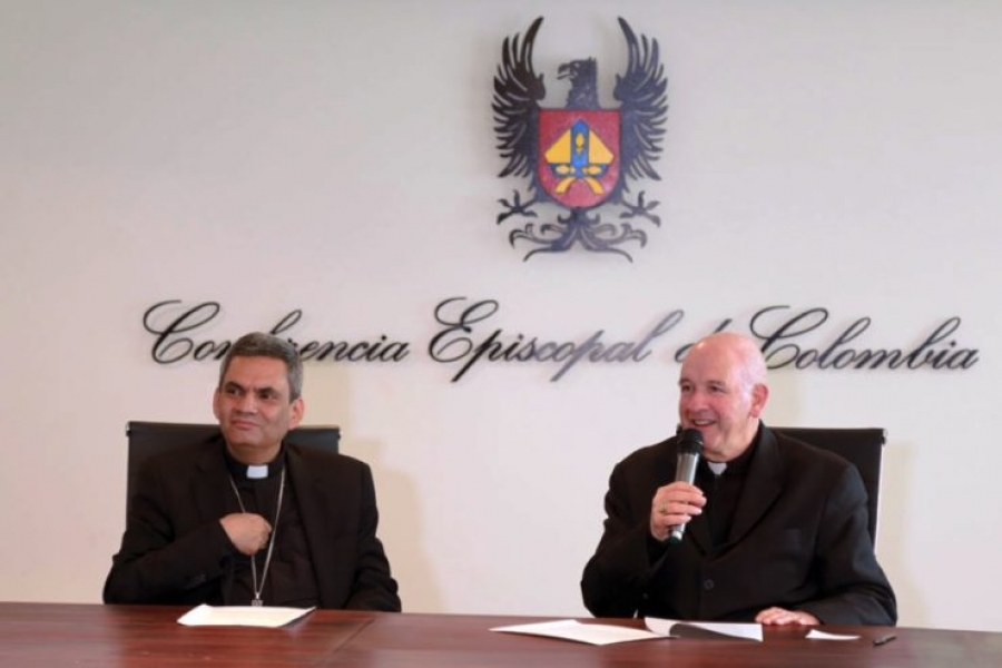 Colombia: los obispos presentan su compromiso para construir la paz
