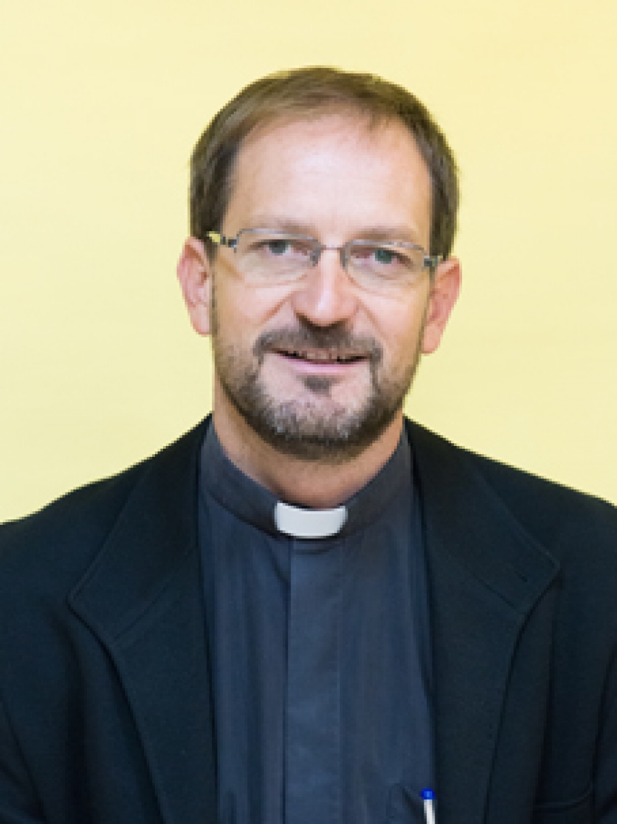 Reflexi&oacute;n de Daniel Granada en la Parroquia de San Gin&eacute;s