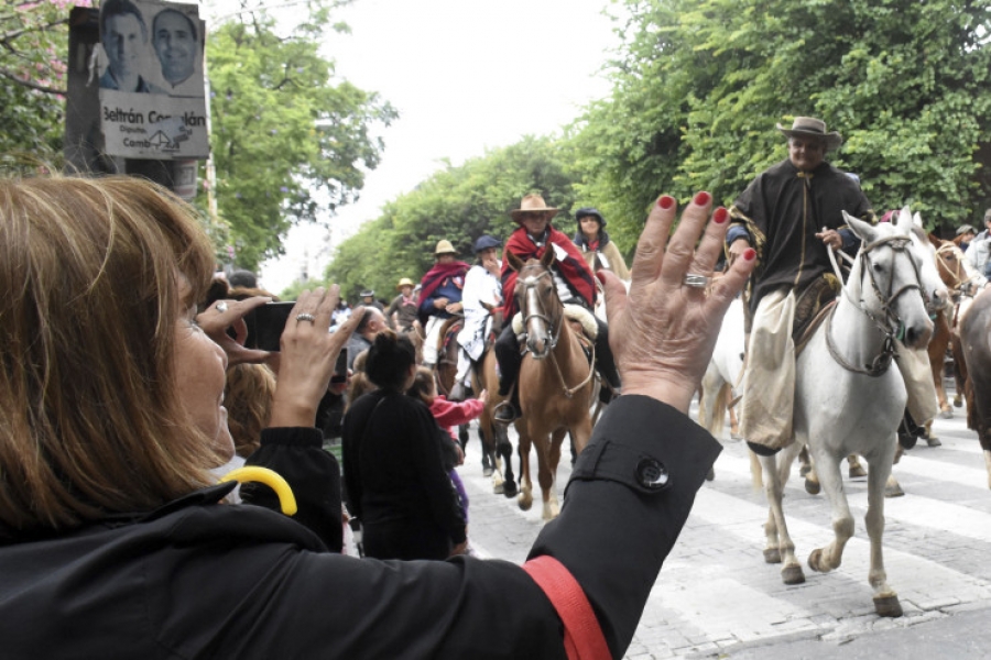 La cabalgata brocheriana concluye con la noticia de la canonizaci&oacute;n
