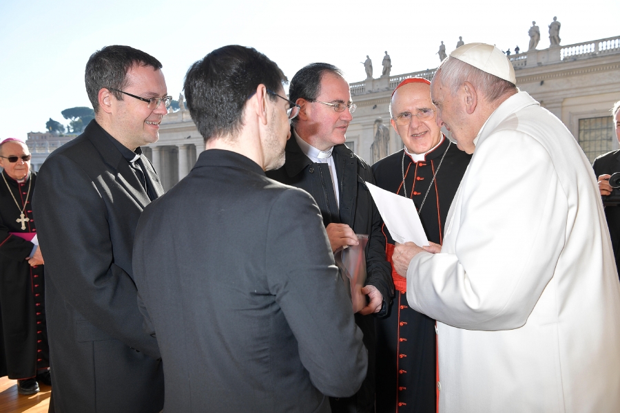 El cardenal Osoro confiere la ordenación episcopal a los auxiliares este sábado