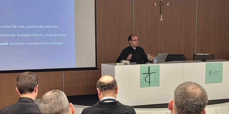 Roberto González-Tapia, formador del Seminario Conciliar de Madrid: «Los seminarios se están renovando gracia a la etapa propedéutica»